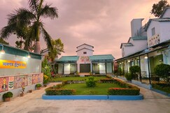 Parijat Resort