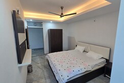 Baba Prakashpuri Hotel Restaurant AC Room Stay