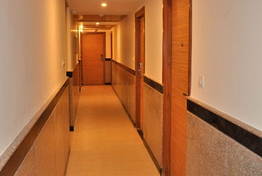 Hotel SMS Grand Inn