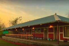 Bigfoot Stay - Forganic Farm | Rooms & Wi-Fi