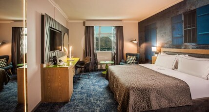 HENNESSY PARK HOTEL Room Type - Classic Room