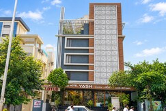 Hotel Yash Executive