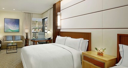 Conrad Makkah Room Type - QN SUPERIOR-PARTIAL HARAM