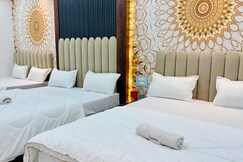 Hotel Om Mangalam Palace