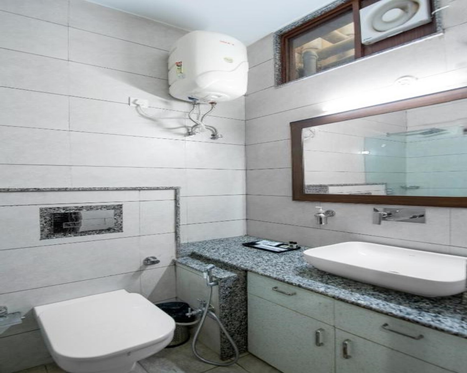 BMG Serviced Suites - Tap to explore photos