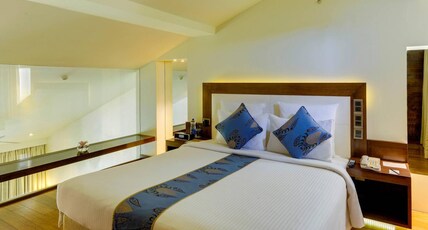 Novotel Goa Candolim Room Type - Elegance Suite with Balcony and Bathtub