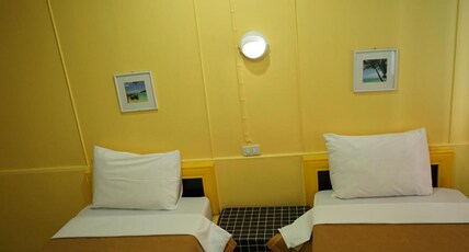 Yes Kaosan Room Type - Twin room with private bathroom