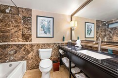 DoubleTree by Hilton Tucson-Reid Park