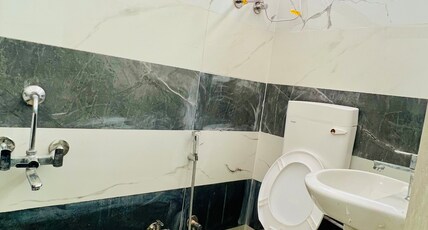 Padmlaxmi Guest house Room Type - Double bed Room