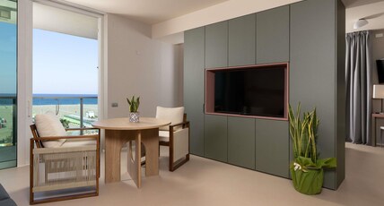 Mercure Rimini Artis Room Type - Sea View Junior Suite Mercure Rimini Artis Room Type - Sea View Junior Suite