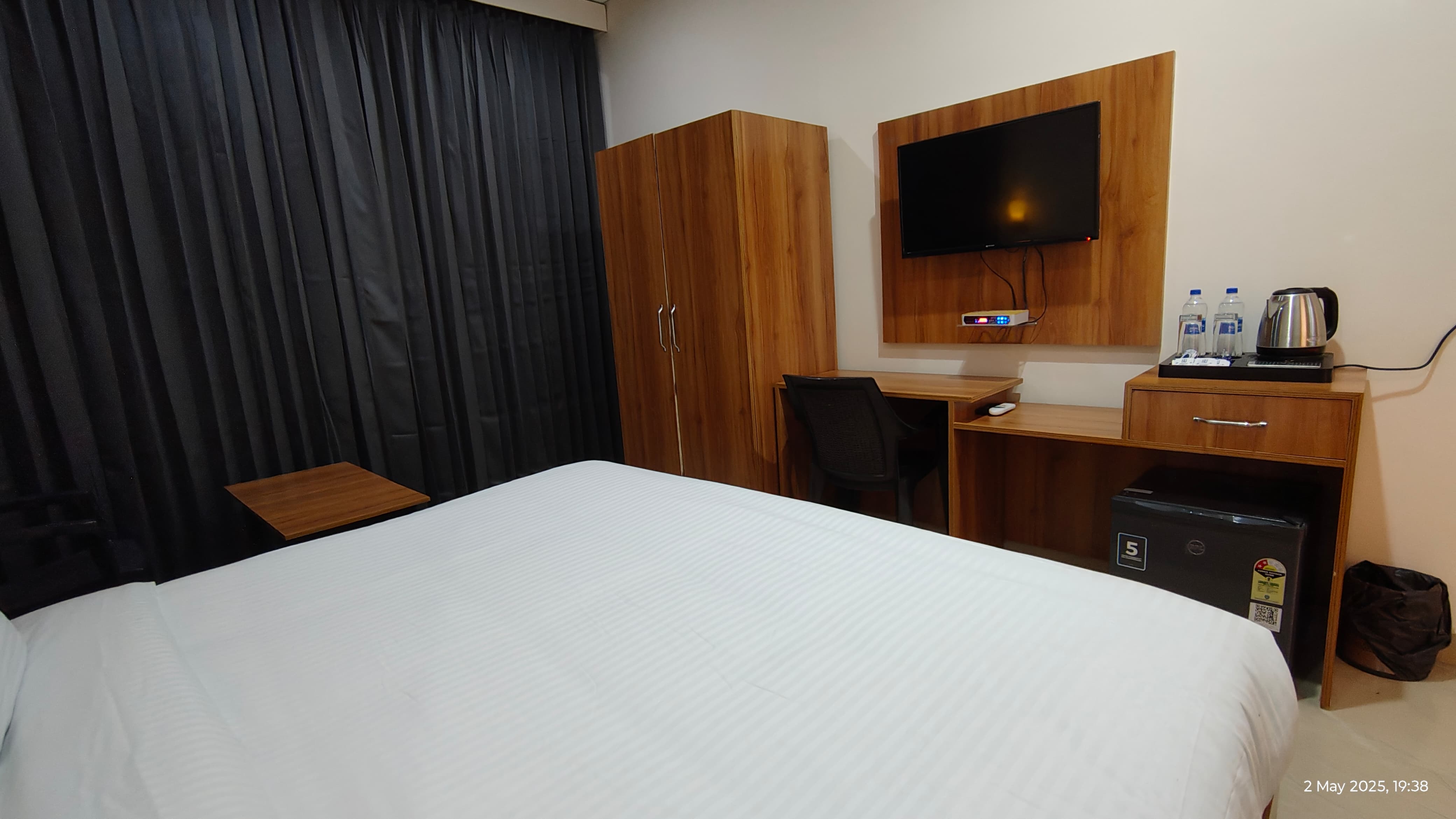 Ai 360 Degree Hotel Lansdowne - Tap to explore photos