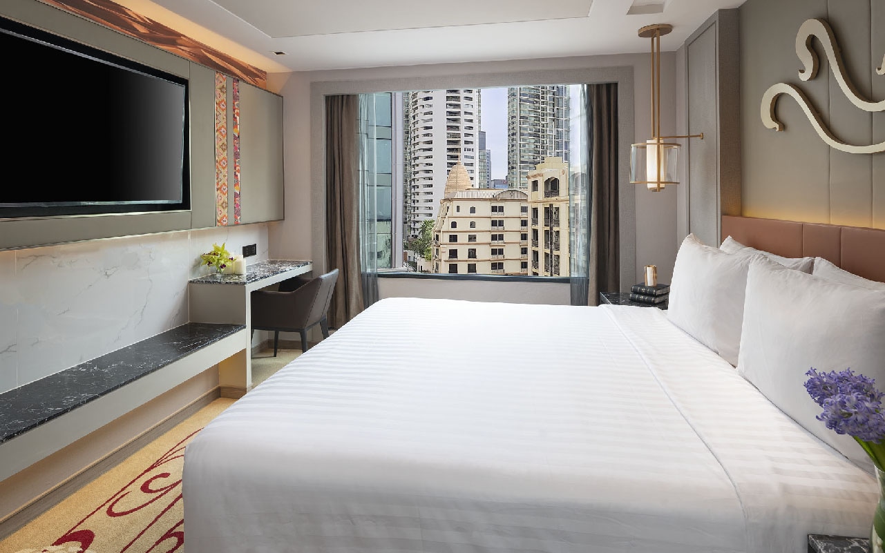 Valia Bangkok Sukhumvit 24 by Kingston Hotels - Tap to explore photos