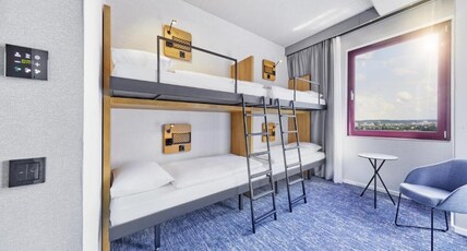 Sunday Hotel Dsseldorf Seestern Room Type - Standard Quad Room