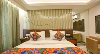 FabHotel Prime Dev Palace Room Type - Suite Room