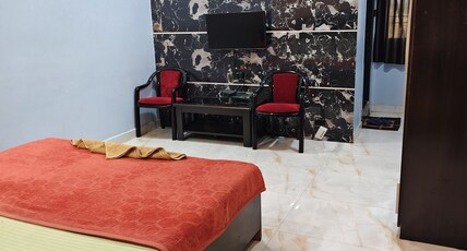 Hotel Parbati Residency Room Type - Deluxe Room