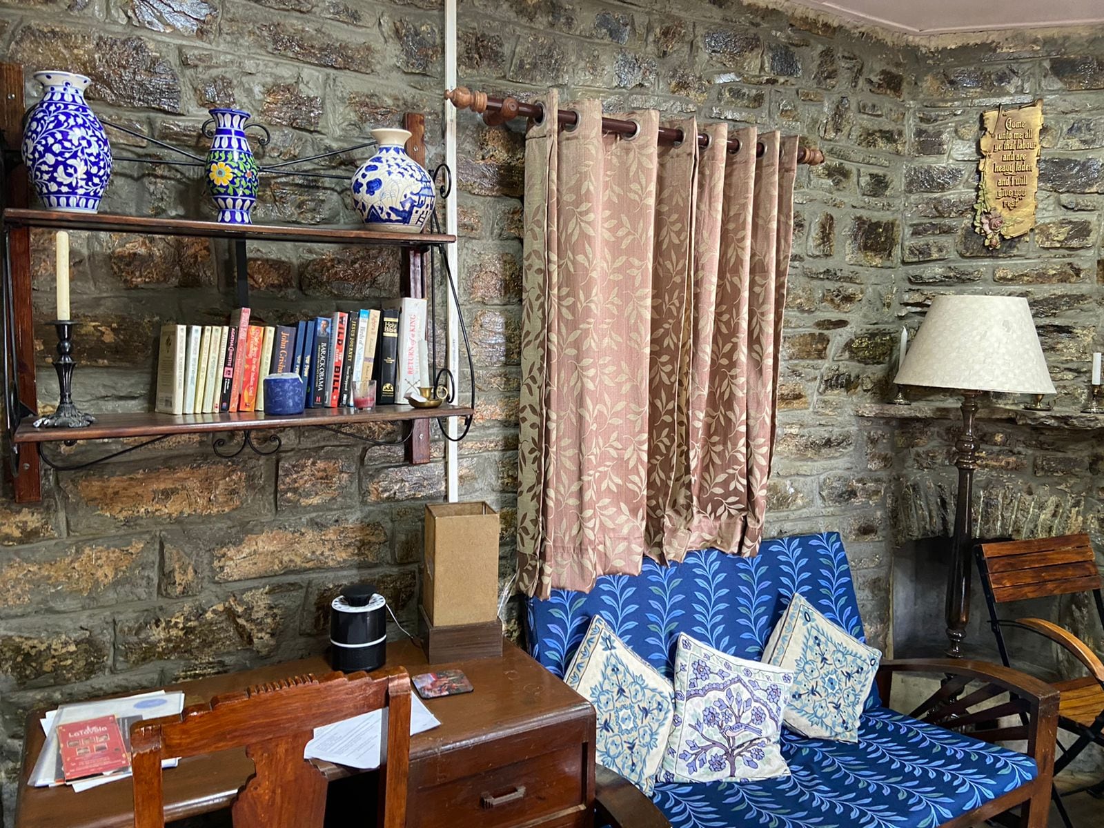 Pennington Cottage - Tap to explore photos