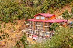 Golden Bliss Cottage - Ramgarh by VEO - Part of StayVista