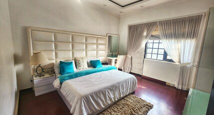 The G8 Room Type - Premier Room