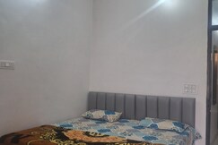 Guruji Homestay Nearby UPES College
