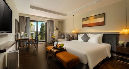 HOTEL de LAGOM Room Type - Lagom Suite Balcony City or Garden View King Bed HOTEL de LAGOM Room Type - Lagom Suite Balcony City or Garden View King Bed