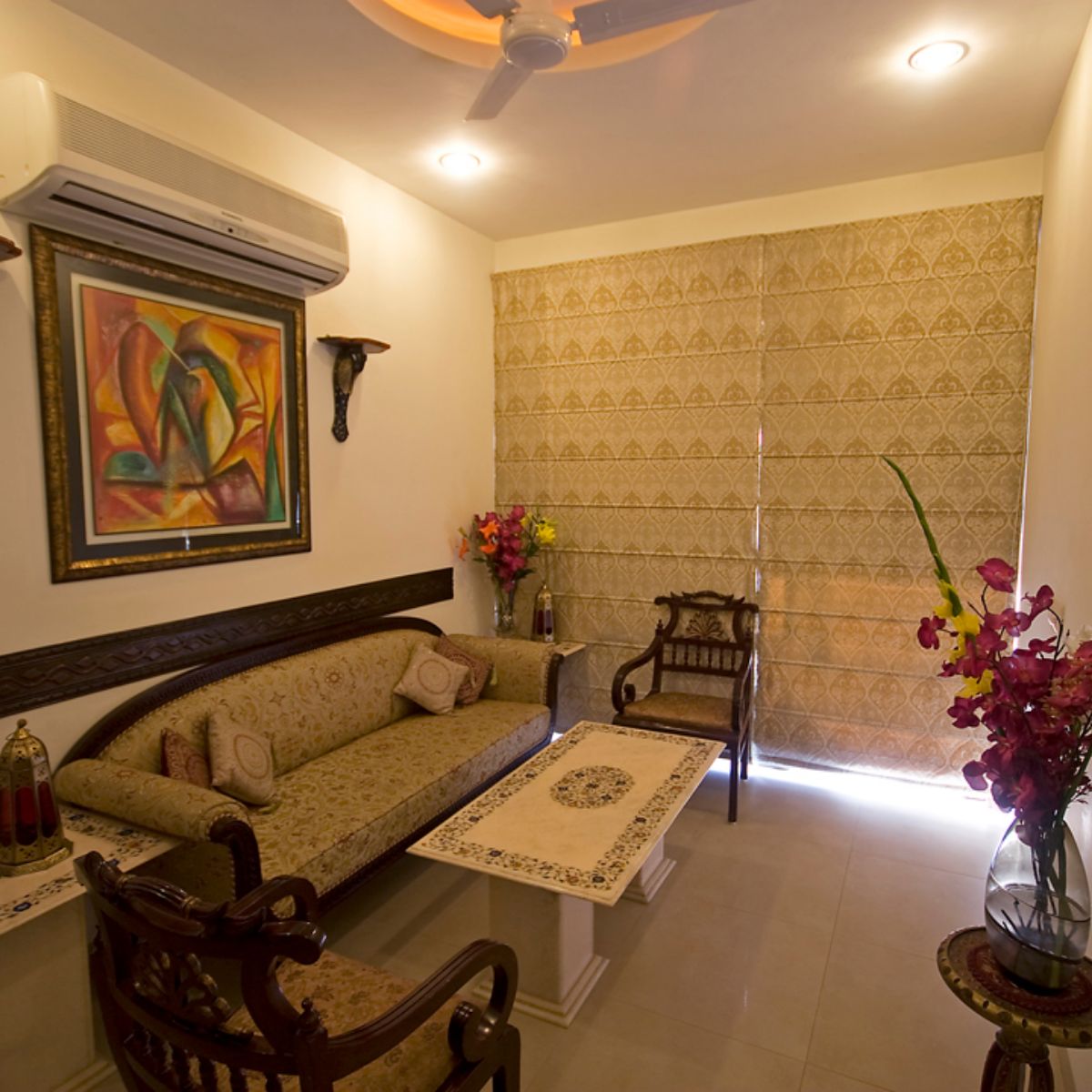Red Maple BnB | Rooms in a Homestay - Tap to explore photos