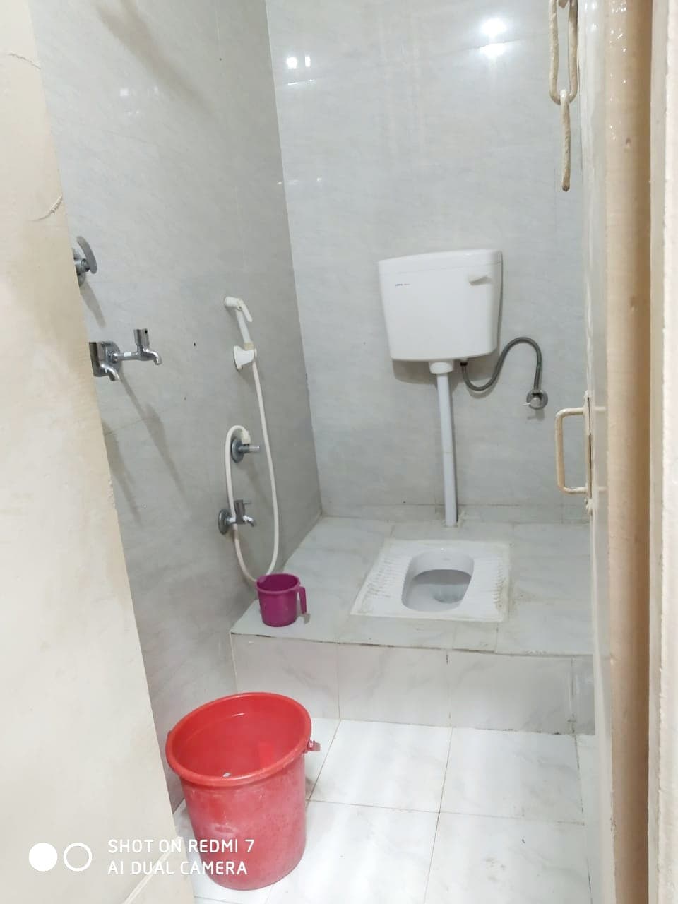 R K Homestay - Tap to explore photos