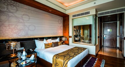 Crowne Plaza Rohini New Delhi, An IHG Hotel Room Type - 1 King Premium Pool View Smoking Crowne Plaza Rohini New Delhi, An IHG Hotel Room Type - 1 King Premium Pool View Smoking