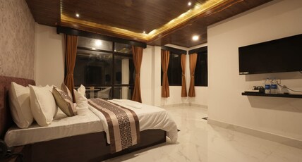 Longitude Homestay Dalapchand Room Type - Valley View Room