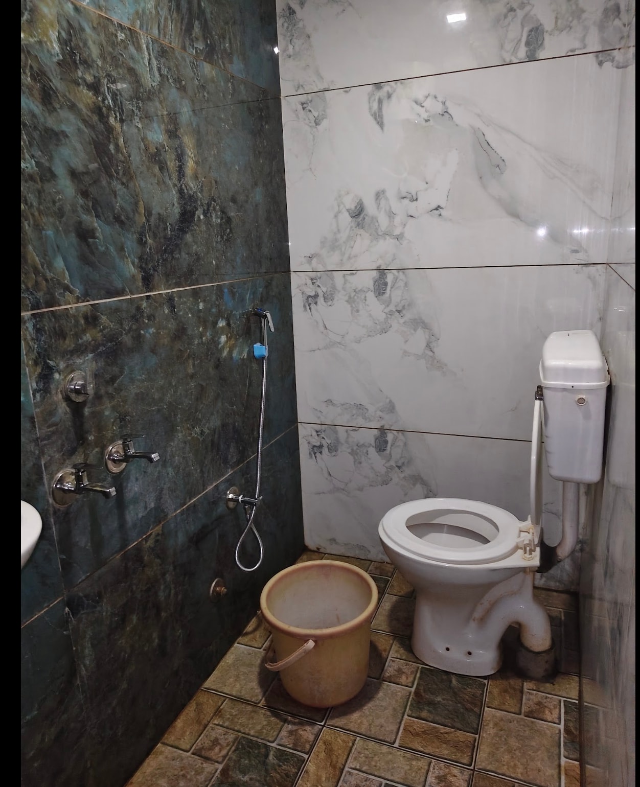Jaimaya Guest House - Tap to explore photos