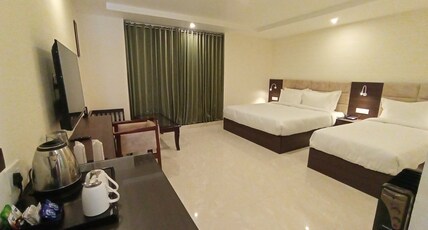 The Imperial Green (180 lake view) Room Type - Family Room