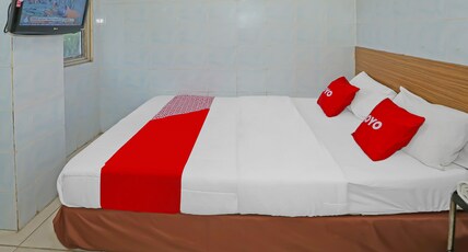 Hotel O Bintaro Room Type - Indonesia Suite Double
