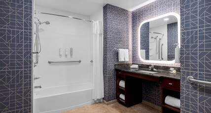 Homewood Suites Slidell Room Type - 2DBL ACC BATHTUB STE NSMK