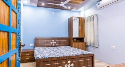 Mandala Bagpackers Room Type - Deluxe Double Room ( H 2 ) (1)