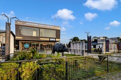 Address of Hotel O Axom Inn
