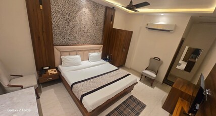 TheMonark Inn Room Type - DELUXE