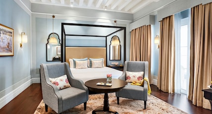 Taj Connemara, Chennai Room Type - Heritage King Panaromic Pool View Room Taj Connemara, Chennai Room Type - Heritage King Panaromic Pool View Room