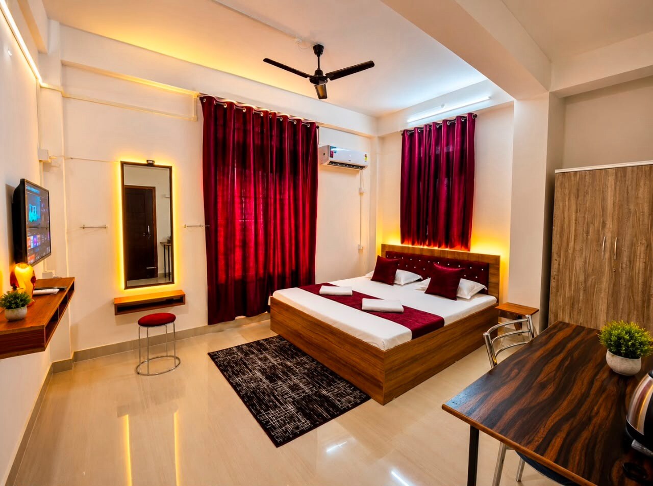 B B Homestay & Guest House - Tap to explore photos