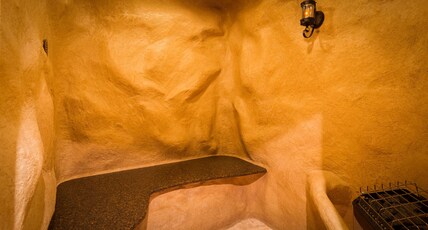 Best Western Designer Inn and Suites Room Type - 1 King Bed, Non-Smoking, Fantasy Suite, Crystal Cave, Whirlpool, Fireplace, Deluxe Shower, Full Brea