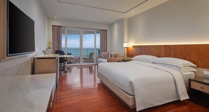 Hilton Hua Hin Resort & Spa Room Type - KING OCEAN PREMIUM PLUS