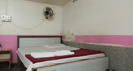 Hotel Asian Residency Room Type - Standard Room