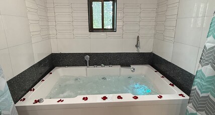 Prathamesh Valley Resort Mahabaleshwar Room Type - Konkani Suite with Couple Jacuzzi and Private Sitout