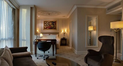 DoubleTree by Hilton Gaziantep Room Type - KING JUNIOR SUITE