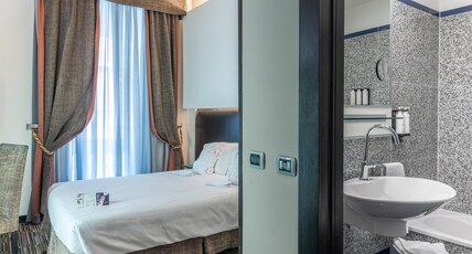 Best Western Plus Hotel Universo Room Type - 1 Double Bed, Small Room, French Bed, Wi-Fi, Coffee And Tea Maker Best Western Plus Hotel Universo Room Type - 1 Double Bed, Small Room, French Bed, Wi-Fi, Coffee And Tea Maker