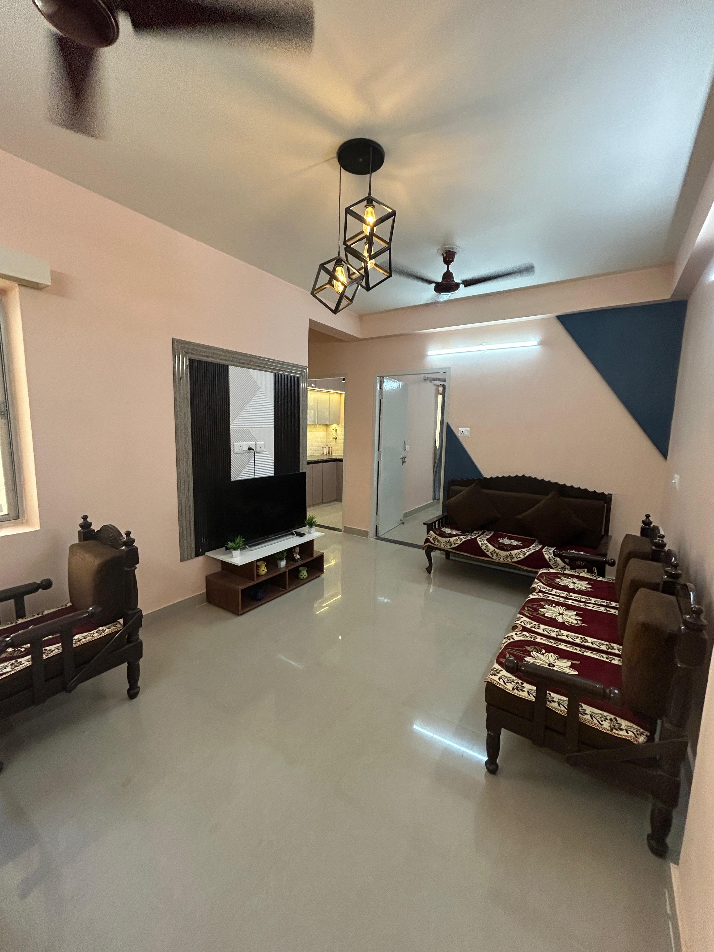2bhk flat in vaishali nagar jaipur with all basic amenities - Tap to explore photos