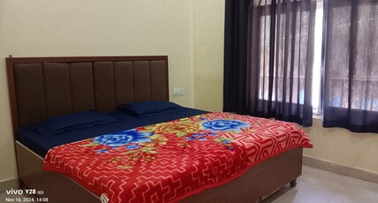 Ayansh Gust House Room Type - Semi Deluxe Room