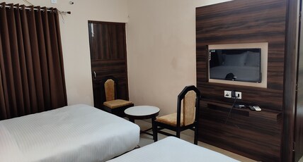Hotel JMD International, Purnea Room Type - Family Deluxe AC Room
