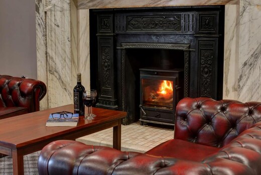 Belvilla Crewe Arms Hotel