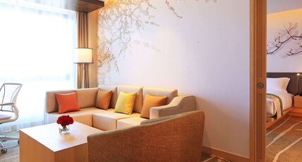 Hilton Garden Inn Xi'an High-Tech Zone Room Type - KING ONE BEDROOM SUITE