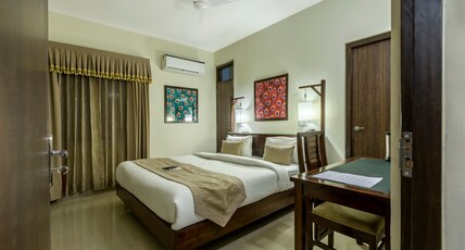 Zade House Apartment | Rooms & Restaurant Room Type - Deluxe Rooms