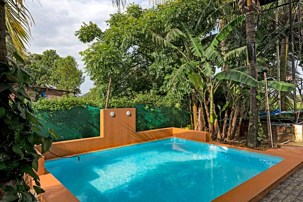Saligao Farm Cottages|Rooms & Restaurant - Tap to explore photos